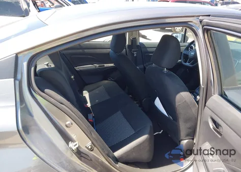 2024 Nissan Versa 1.6 S z USA, uszkodzony, nr VIN 3N1CN8DV5RL920468